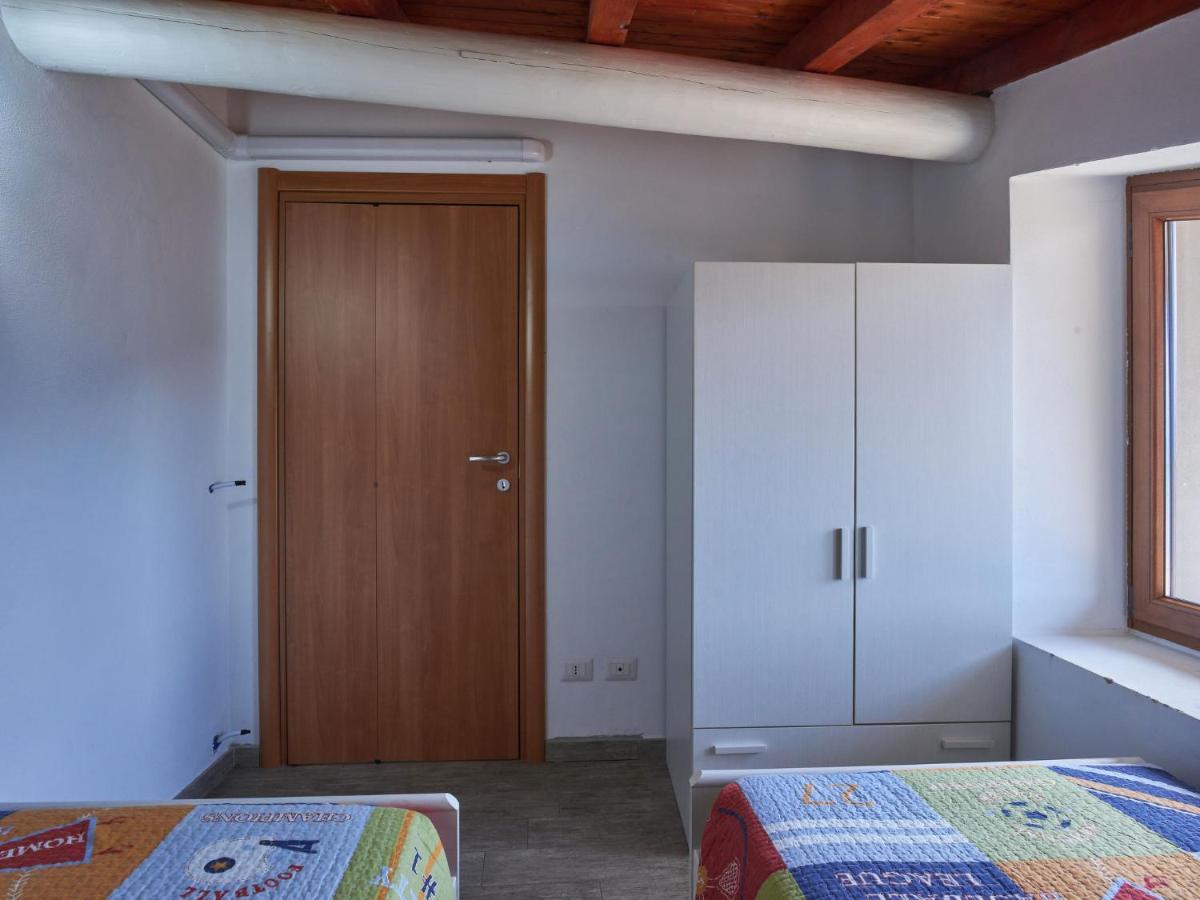 Apartment Rustico Maria - Dma390 By Interhome Vercana Exterior photo